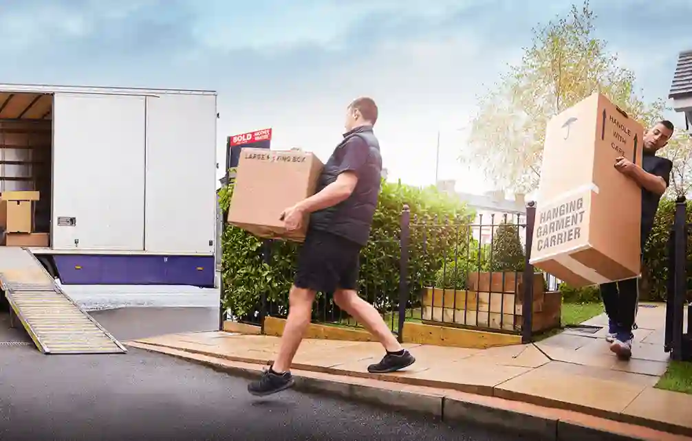 Top 10 Things to Consider Before Hiring Movers
